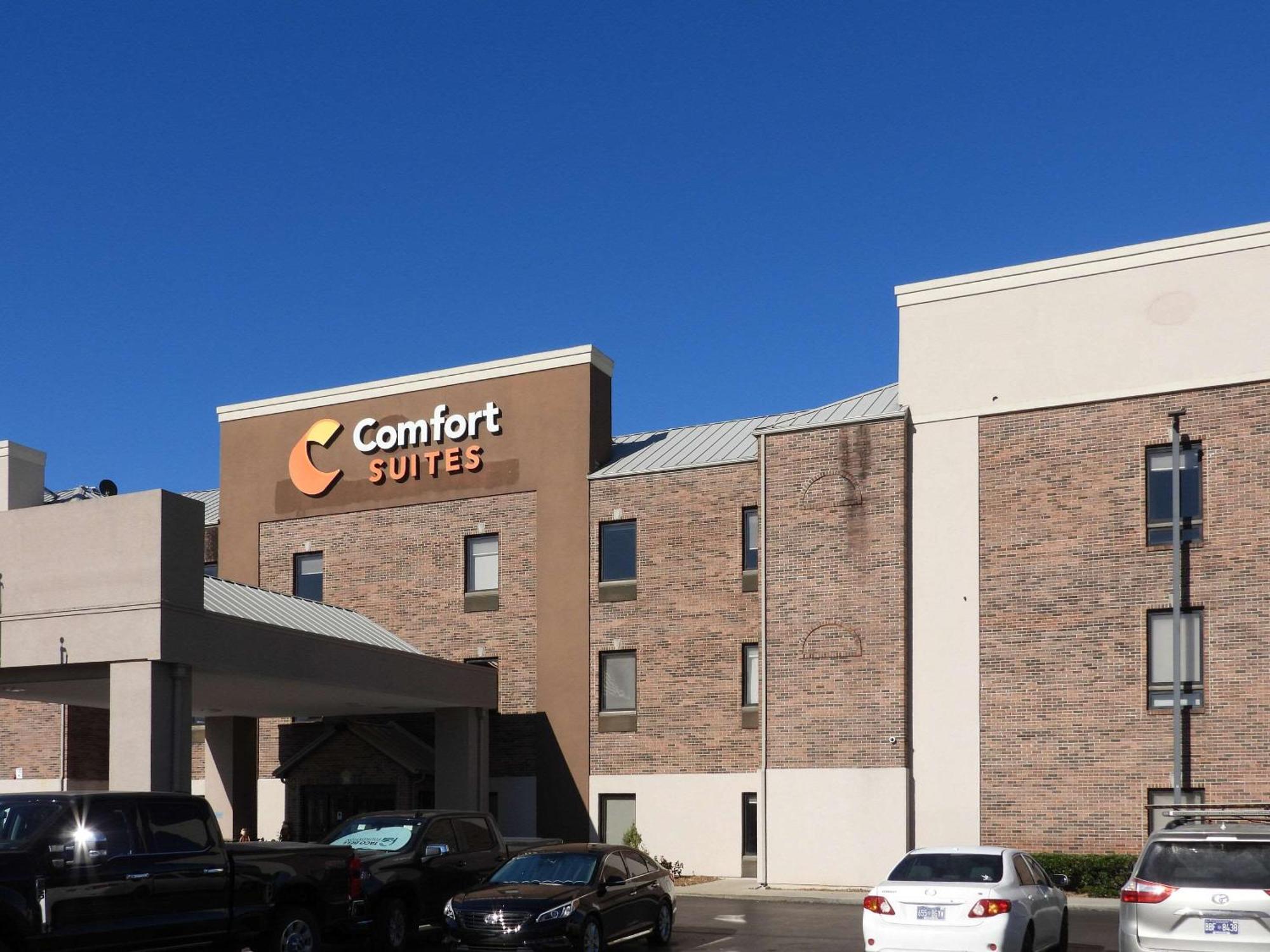 Comfort Suites Кроссвилл Экстерьер фото