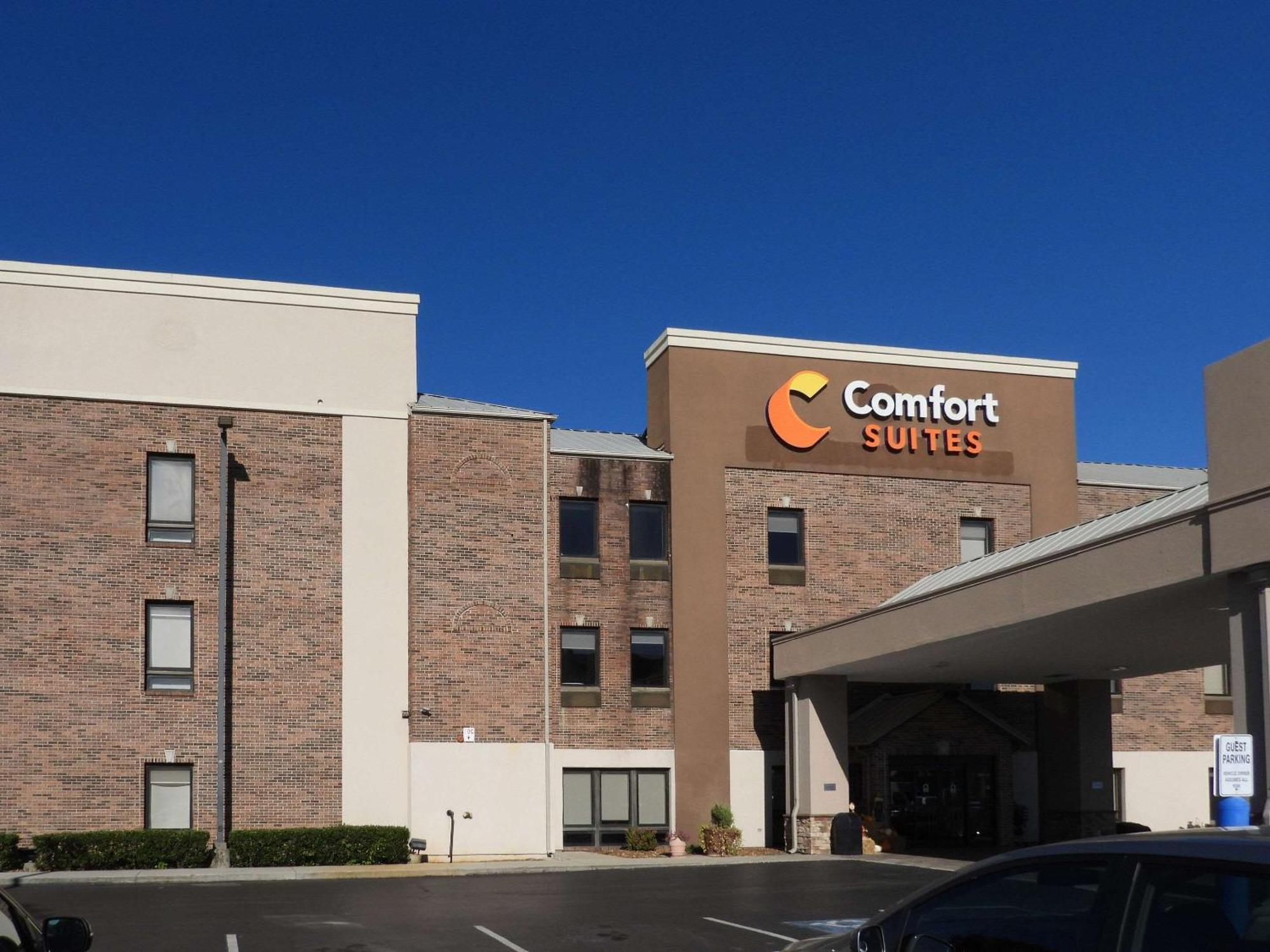 Comfort Suites Кроссвилл Экстерьер фото